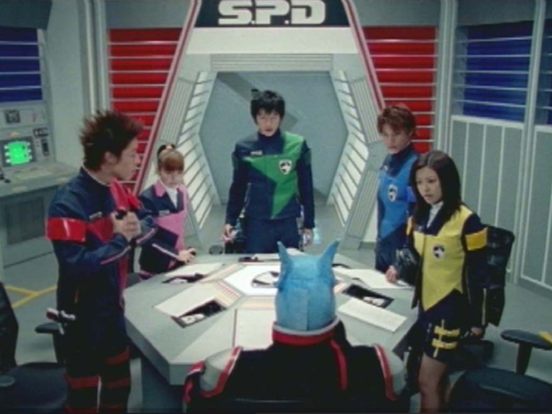 Dekaranger 13 Toku Onna